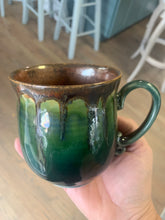 Load image into Gallery viewer, Copper Garden Mug