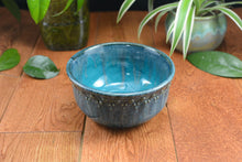 Load image into Gallery viewer, Blue &amp; Green Dip Bowl