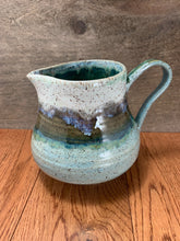 Load image into Gallery viewer, Snow Aqua drip pitcher