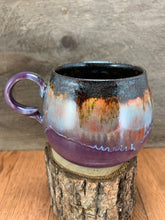 Load image into Gallery viewer, Northern Aurora Mug with One Finger Fancy Handle