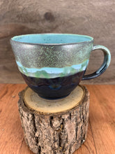 Load image into Gallery viewer, Matte Black &amp; Green tea/coffee cup